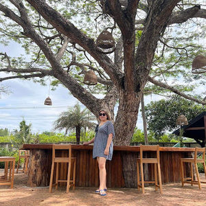 Meet your Posher, Navaporn